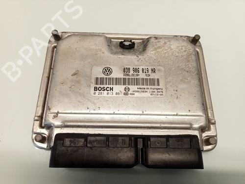Used Engine control unit (ECU) SKODA ROOMSTER (5J7) 1.9 TDI (105 hp) 24967138