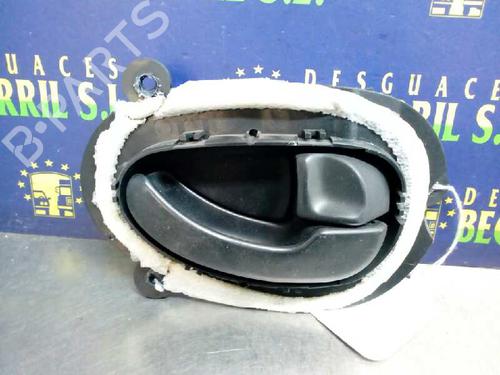 Højre fortil invendig håndtag PEUGEOT 406 Break (8E/F) [1996-2004]  8443805
