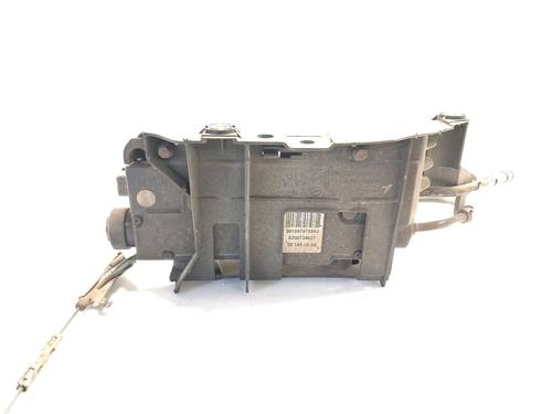Used Electric handbrake RENAULT SCÉNIC II (JM0/1_) 1.5 dCi (JM1E, JM16) (106 hp) 29568091