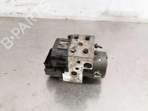 Used ABS pump NISSAN ALMERA II Hatchback (N16) 2.2 Di (110 hp) 8466350