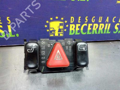Used Warning switch MERCEDES-BENZ E-CLASS (W210) [1995-2003]  8444111