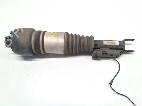 Used Left front shock absorber MERCEDES-BENZ CLS (C219) CLS 320 CDI (219.322) (224 hp) 31184070