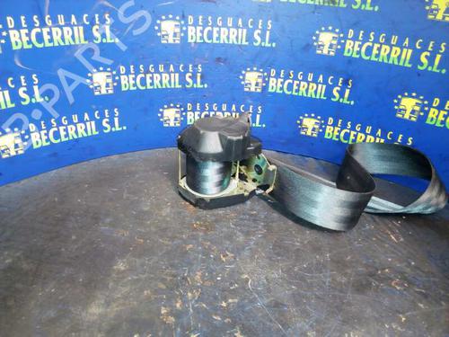 Used Rear center seatbelt RENAULT CLIO II (BB_, CB_) [1998-2016]  8718811