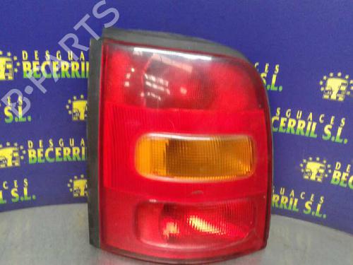 Used Right taillight NISSAN MICRA II (K11) 1.0 i 16V (54 hp) 8434274