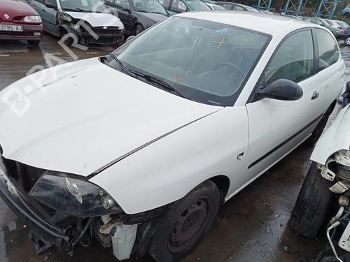 Right taillight SEAT IBIZA III (6L1) 1.9 SDI | BP9832500C35 