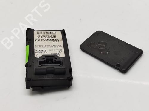 Used Card reader RENAULT SCÉNIC II (JM0/1_) 1.6 (JM0C, JM0J, JM1B) (113 hp) 30459991
