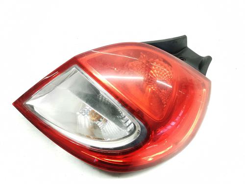 right-taillight-renault-clio-iii-br01-cr01-2005-2006-2007-2008-2009-2010-2011-2012-2013-2014-35919494 main image