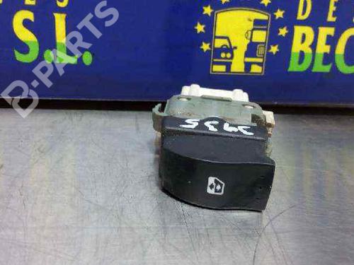 Used Right rear window switch Right rear window switch RENAULT LAGUNA II Grandtour (KG0/1_) 2.0 dCi (KG1T) (150 hp) 8438300 8438300
