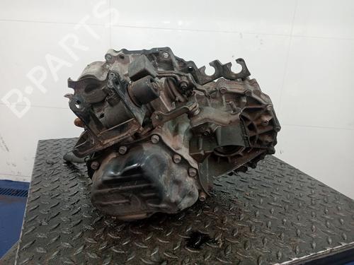Used Gearbox Gearbox TOYOTA AVENSIS (_T25_) 2.0 D-4D (CDT250_, CDT250R) (116 hp) 33324787 33324787