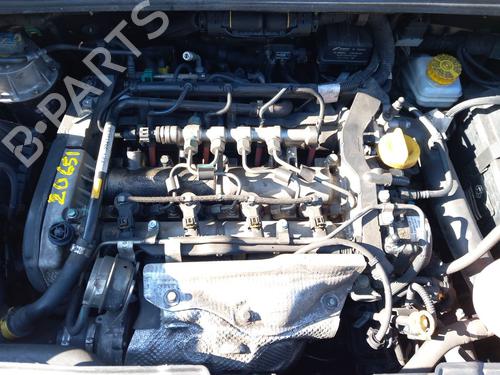 Fuse box FIAT 500L (351_, 352_) 1.6 D Multijet (199LYD1B) | BP37283662E1 - Image 9