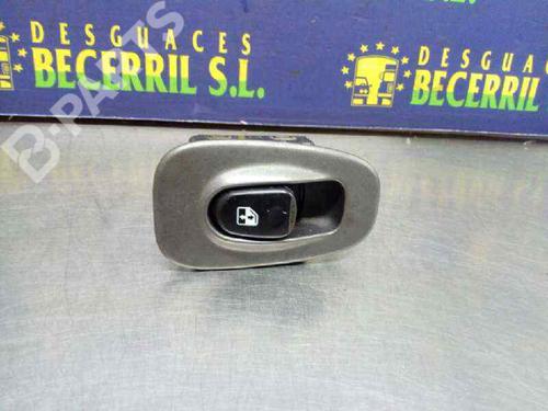 Used Left rear window switch Left rear window switch HYUNDAI ACCENT I (X-3) 1.3 i 12V (84 hp) 8447166 8447166