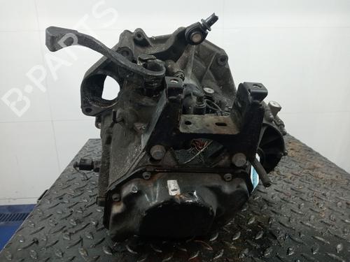 Caja de cambios VW POLO IV (9N_, 9A_) 1.4 16V (75 hp) 32369074