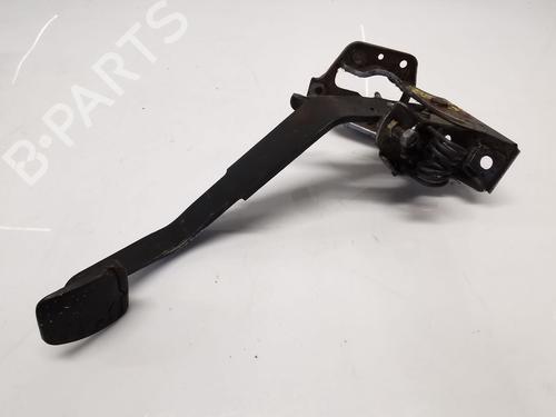 Used Clutch pedal Clutch pedal NISSAN TERRANO II (R20) 2.7 TDi 4WD (125 hp) 35777606 35777606