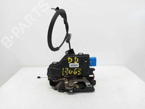 Used Front right lock VW CADDY III Box Body/MPV (2KA, 2KH, 2CA, 2CH) 1.9 TDI (105 hp) 8484614