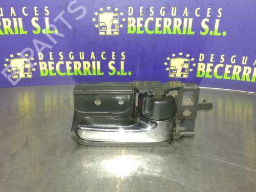 Front right interior door handle TOYOTA COROLLA (_E12_) 1.4 D (NDE120_) (90 hp) 8428756