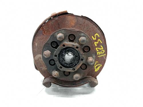 Used Right front steering knuckle NISSAN TERRANO II (R20) [1992-2007]  28015816