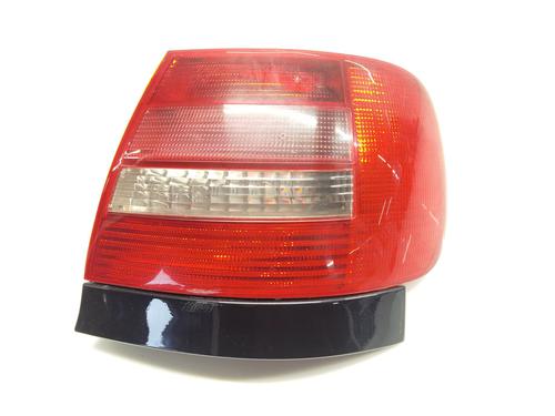 Used Right taillight AUDI A4 B5 (8D2) 1.8 T (150 hp) 29488640