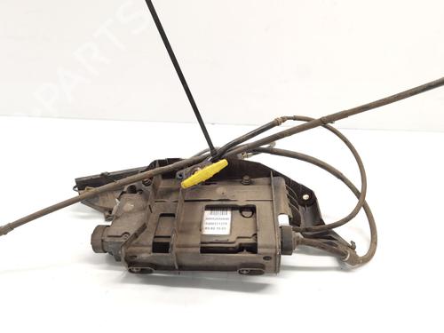 Used Electric handbrake RENAULT SCÉNIC II (JM0/1_) 1.6 (JM0C, JM0J, JM1B) (113 hp) 30463461
