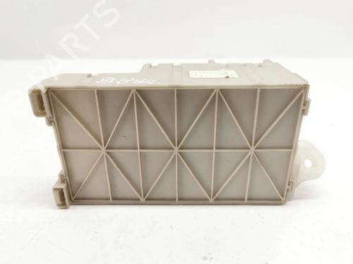 Fuse box TOYOTA RAV 4 II (_A2_)  | BP8933065E1 