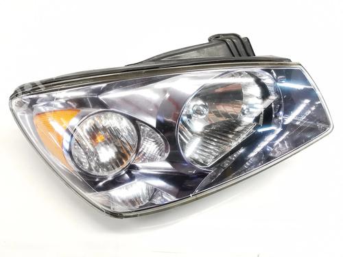 Used Right headlight KIA CERATO I Hatchback (LD) 1.6 CRDi (115 hp) 18062137