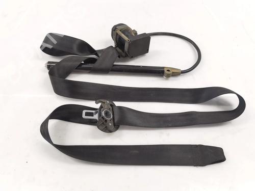 Used Front right seatbelt VW GOLF III (1H1) [1989-1998]  15672994