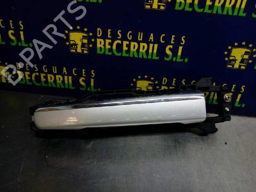 Used Front left exterior door handle MERCEDES-BENZ E-CLASS (W210) [1995-2003]  8445779