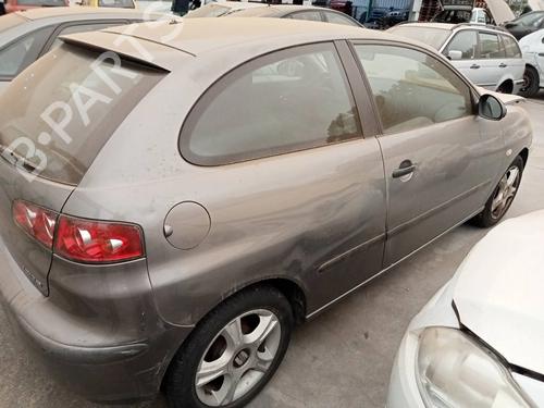 Left front steering knuckle SEAT IBIZA III (6L1) 1.4 16V | BP9412652M25