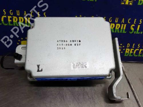 Used Control unit NISSAN X-TRAIL I (T30) 2.2 Di 4x4 (114 hp) 8437884