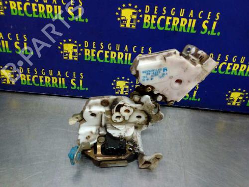 Used Front right lock FORD MAVERICK (UDS, UNS) [1993-1998]  8446814