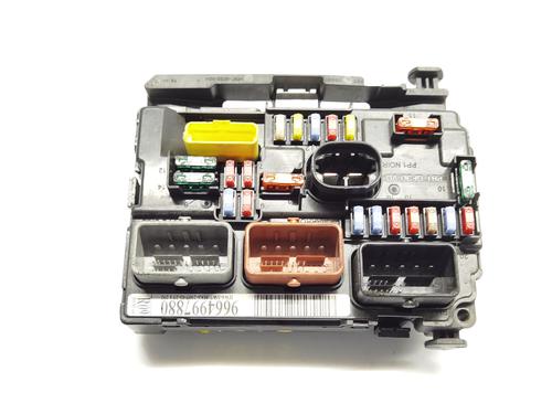 Used Fuse box PEUGEOT 308 SW I (4E_, 4H_) 1.6 HDi (109 hp) 31809711