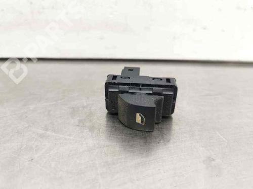 Used Left rear window switch Left rear window switch PEUGEOT 308 I (4A_, 4C_) 1.6 HDi (109 hp) 8467482 8467482