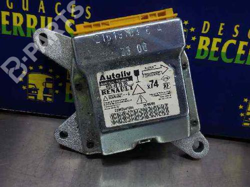 Used ECU airbags ECU airbags RENAULT LAGUNA II Grandtour (KG0/1_) 2.0 dCi (KG1T) (150 hp) 8438294 8438294