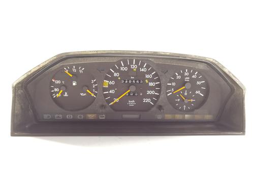 Used Instrument cluster Instrument cluster 31917782 31917782