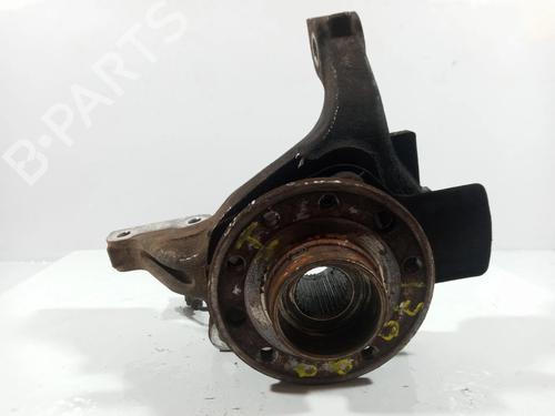 Used Left front steering knuckle OPEL VECTRA C (Z02) 1.8 16V (122 hp) 8882502