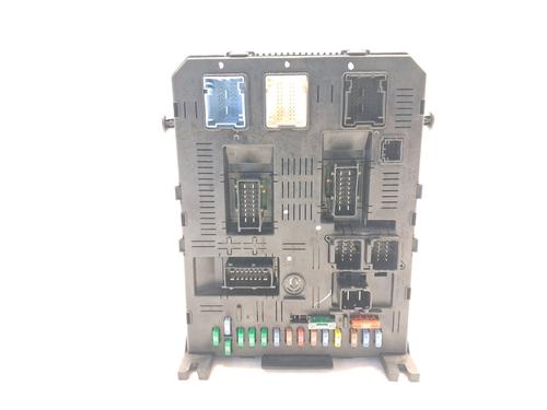 Fuse box CITROËN C5 II (RC_) 2.0 HDi (RCRHRH) | BP40449585E1 - Image 3