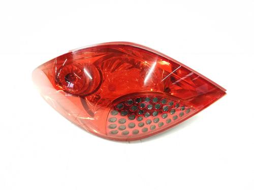 left-taillight-peugeot-207-wa_-wc_-2006-2007-2008-2009-2010-2011-2012-2013-2014-2015-31065190 main image