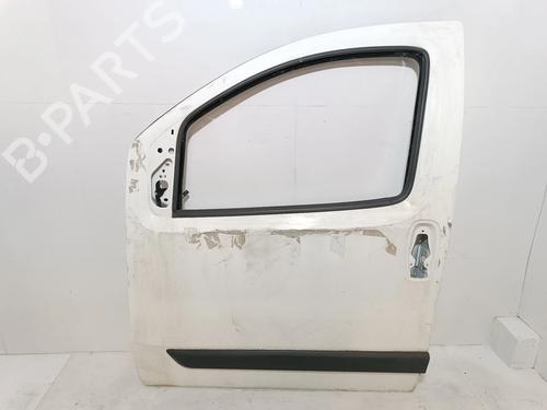 Used Left front door PEUGEOT BIPPER (AA_) [2008-2025]  17653353