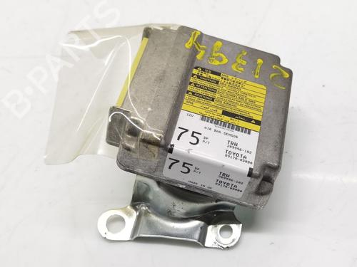 Used ECU airbags TOYOTA YARIS (_P1_) 1.4 D-4D (NLP10_, NLP10R) (75 hp) 30549791