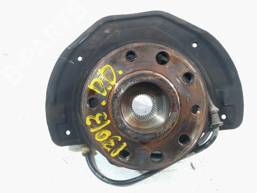 Used Right front steering knuckle OPEL VECTRA B (J96) [1995-2004]  8482713