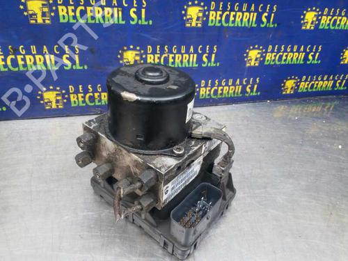 ABS pump CHRYSLER VOYAGER / GRAND VOYAGER III (GS_, NS_) 2.5 TD | BP10745526M43 
