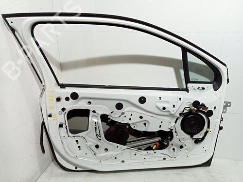 Left front door PEUGEOT 208 I (CA_, CC_) 1.2 VTI 82 | BP24598359C2