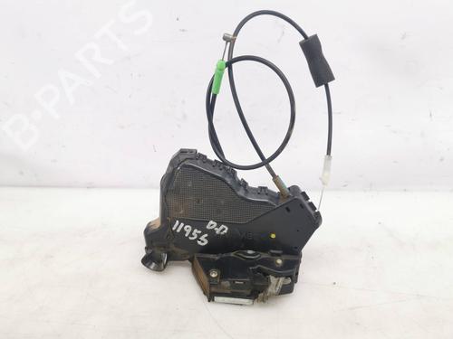 Used Front right lock SUZUKI GRAND VITARA II (JT, TE, TD) 1.9 DDiS All-wheel Drive (JT419, TD44, JB419WD, JB419XD,... (129 hp) 8473104