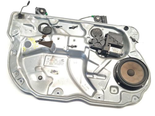 Alzacristallo anteriore sinistro Alzacristallo anteriore sinistro VW POLO IV (9N_, 9A_) 1.4 TDI (75 hp) 37090257 37090257