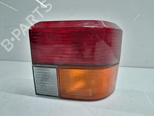 Feu arrière droit VW TRANSPORTER T4 Van (70A, 70H, 7DA, 7DH) 1.9 D (61 hp) 32374927