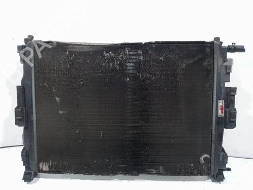 Used Water radiator RENAULT MEGANE II Estate (KM0/1_) [2003-2012]  9649057