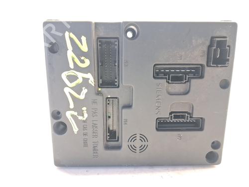 Used Fuse box Fuse box 37089241 37089241