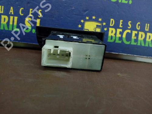 Left rear window switch HYUNDAI TRAJET (FO) 2.0 CRDi | BP8458834I29 