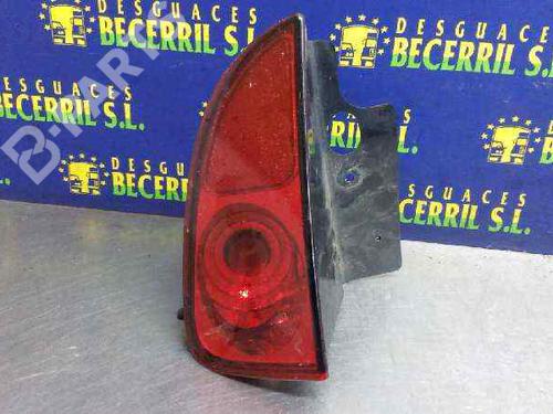 Used Rear fog light Rear fog light RENAULT ESPACE IV (JK0/1_) 3.0 dCi (JK0E, JK0Y) (181 hp) 8439550 8439550