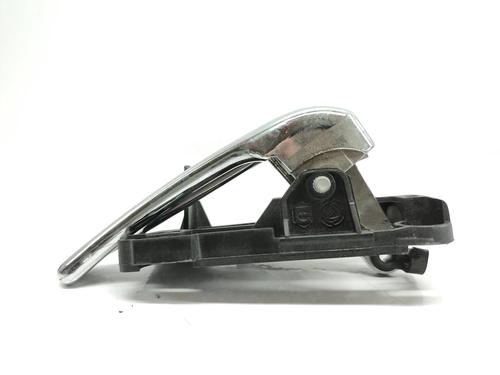 Used Front left interior door handle ALFA ROMEO GT (937_) 1.9 JTD (937CXN1B) (150 hp) 11011744
