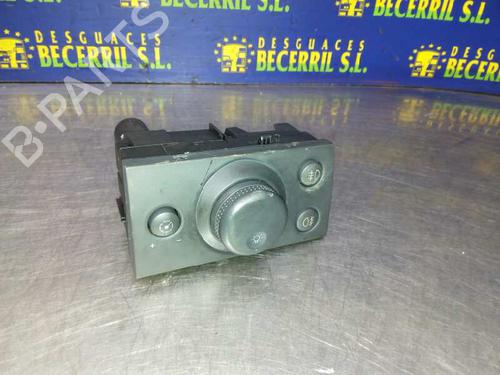 Used Headlight switch OPEL VECTRA C GTS (Z02) 1.8 16V (F68) (122 hp) 10553761